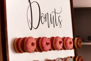 Wedding,Chocolate,Donuts,For,Guests.,Festive,Concept.,Sweets,On,A