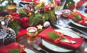Christmas,Holidays,Table,Setting,Concept,-,Wine,Glasses,And,Tableware