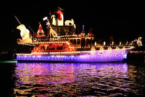 The Newport Beach Christmas Boat Parade – Newport, CA