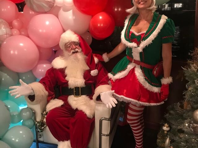 Santa & Mrs Claus_1200